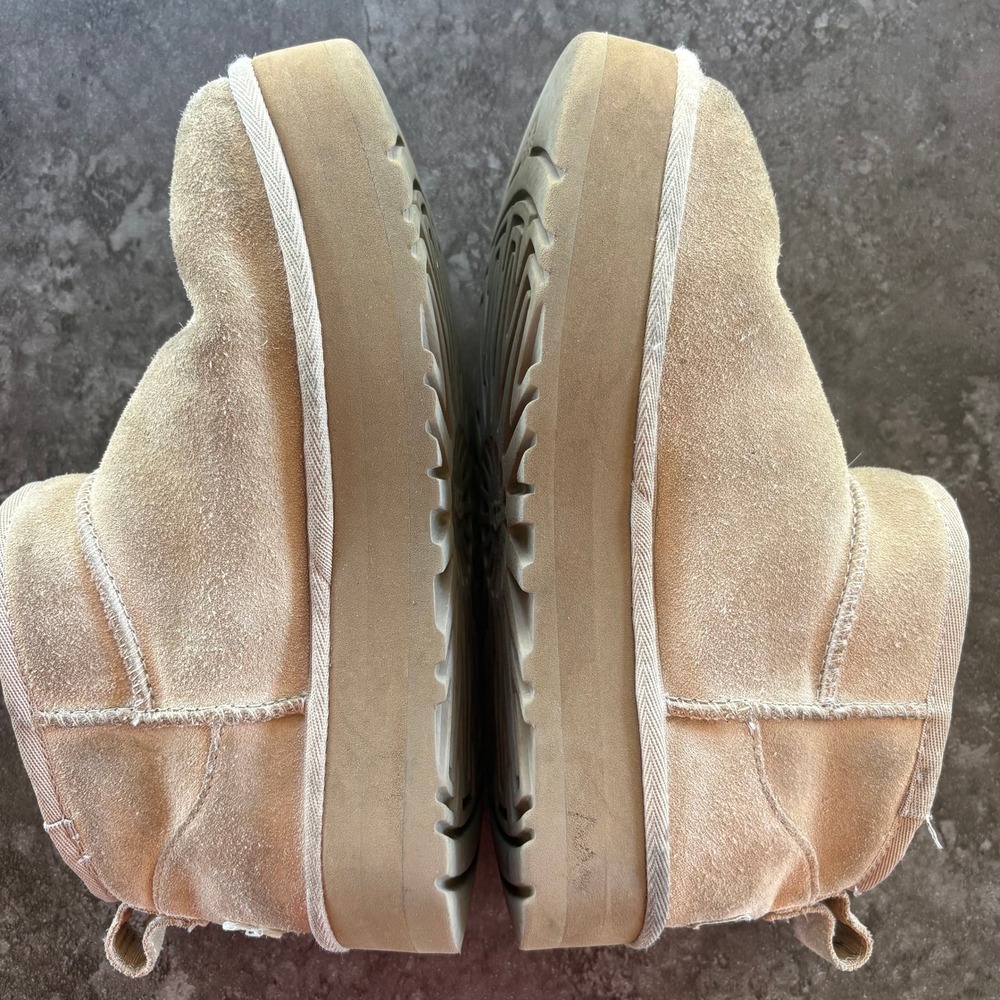 UGG Classic Ultra Mini Platform Boots Chestnut Tan Suede Women Size 5 1135092